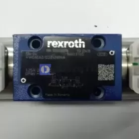 Zawór Bosch Rexroth 4WE 6 J6X/EG12N9K4 nowy orygin