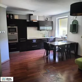 2pok 52met, ok. Kosmonautów BALKON/WINDA (Wrocław)