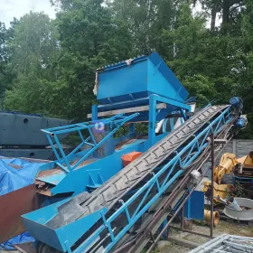 Przesiewacz do kruszyw i węgla