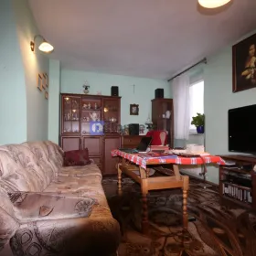 5pok 103m, Okolice Kromera PIWNICA/OGRÓD (Wrocław)